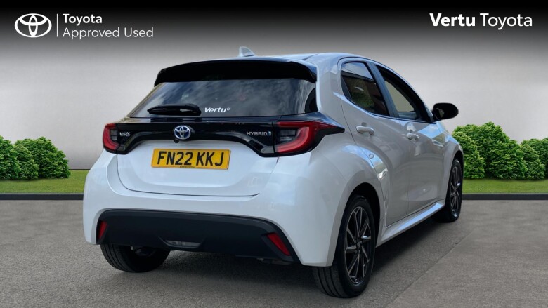 Toyota Yaris 1.5 Hybrid Design 5dr CVT Hybrid Hatchback